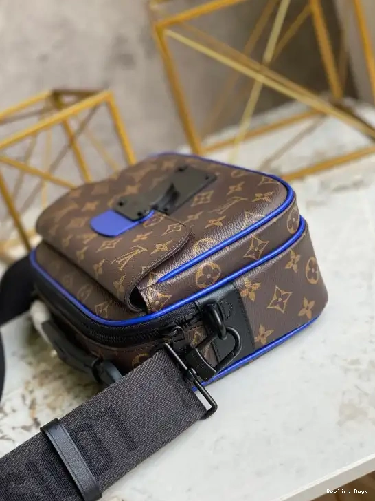Affordable VUITTON MESSENGER S LOCK LOUIS 0514
